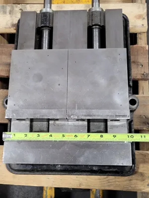High-Tech Machine & Tool Co. Twinn Jaw 10in Tooling & Accessories, Vises | Machinery Central (6)