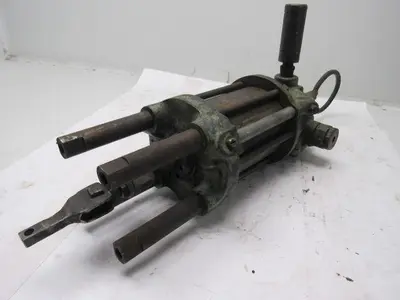Lincoln Industrial D40234 Pneumatic Grease Oil Pump