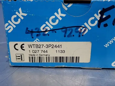 NEW SICK WTB273P2441