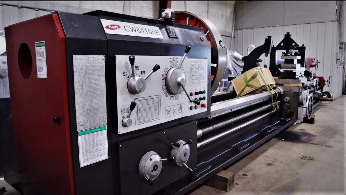 New YUWE CW61100B 42" x 200" Heavy Duty Lathe