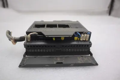 Siemens 6ES7331-7KB01-0AB0 6ES7 331-7KB01-0AB0 INPUT MODULE STOCK K-3507
