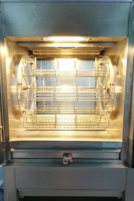 FRI-JADO ELECTRIC SINGLE STACK ROTISSERIE MODEL TDR7+P (CAPACITY OF 40 CHICKENS)