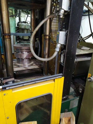 DESMA Vertical Rubber Injection Molding Machine, never used