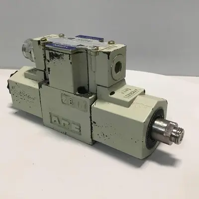 USED YUKEN S-DSG-01-3C2-D24-50