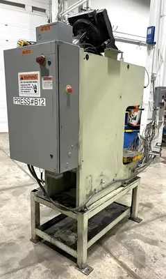 USED 2016 MAGNUM MAGNUM MCB30 PRESS