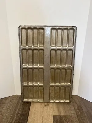 American Pan Hot Dog Pan Bun Pans | Envoy Equipment LLC (1)