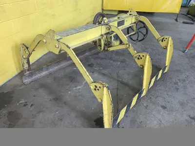 10,000 LBS X 60" WIDE C.F. ADJUSTABLE PARALLELOGRAM SHEET LIFTER: STOCK #13064