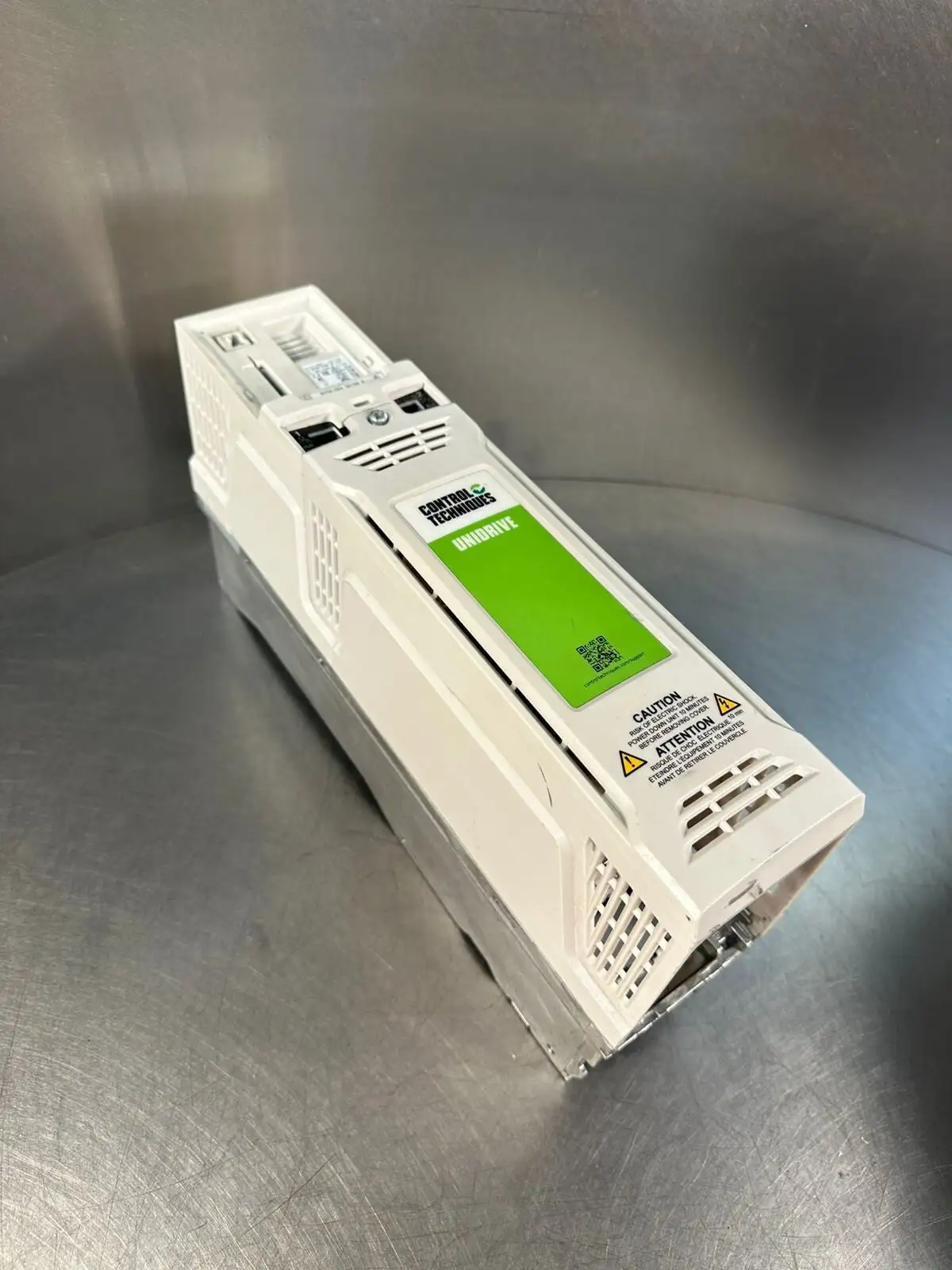 Control Techniques Unidrive M702-034-00100-A 4.0/5.5kw (2.4.2)