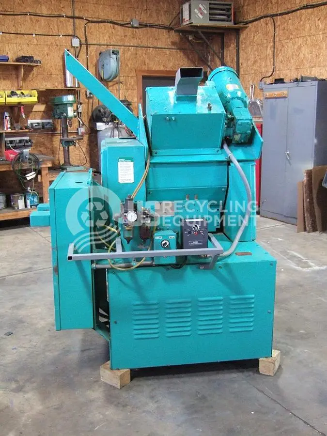 USED CUMBERLAND MODEL 484 15 HP GRANULATOR