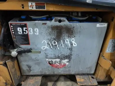 USED 2019 CATERPILLAR 2ET4000