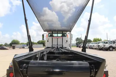 Used 2017 FREIGHTLINER 114SD Rolloff Trucks Texas US | Roll Off Truck World #1491773
