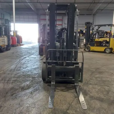 USED 2018 CROWN FC5215-50