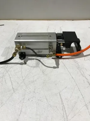 USED EANOY B06F2-LB063A0072-BS-08