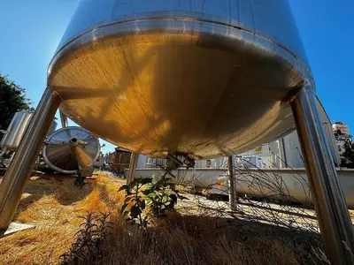 USED 1993 MUELLER 1000 GAL TANK