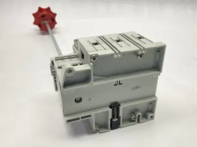 194R-J30-1753 | Allen Bradley  Ser A Disconnect Switch 30A w/ 15" Extension 194R-N2 - Used
