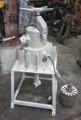 one(1) used S.G. Frantz Electromagnetic Filter Seperator