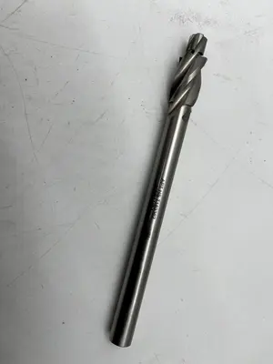 USED APT T183662