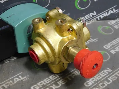 ASCO JKP8342G1MS Red Hat Solenoid Valve 1/4" 20.1W 100 PSI Water & Oil Used