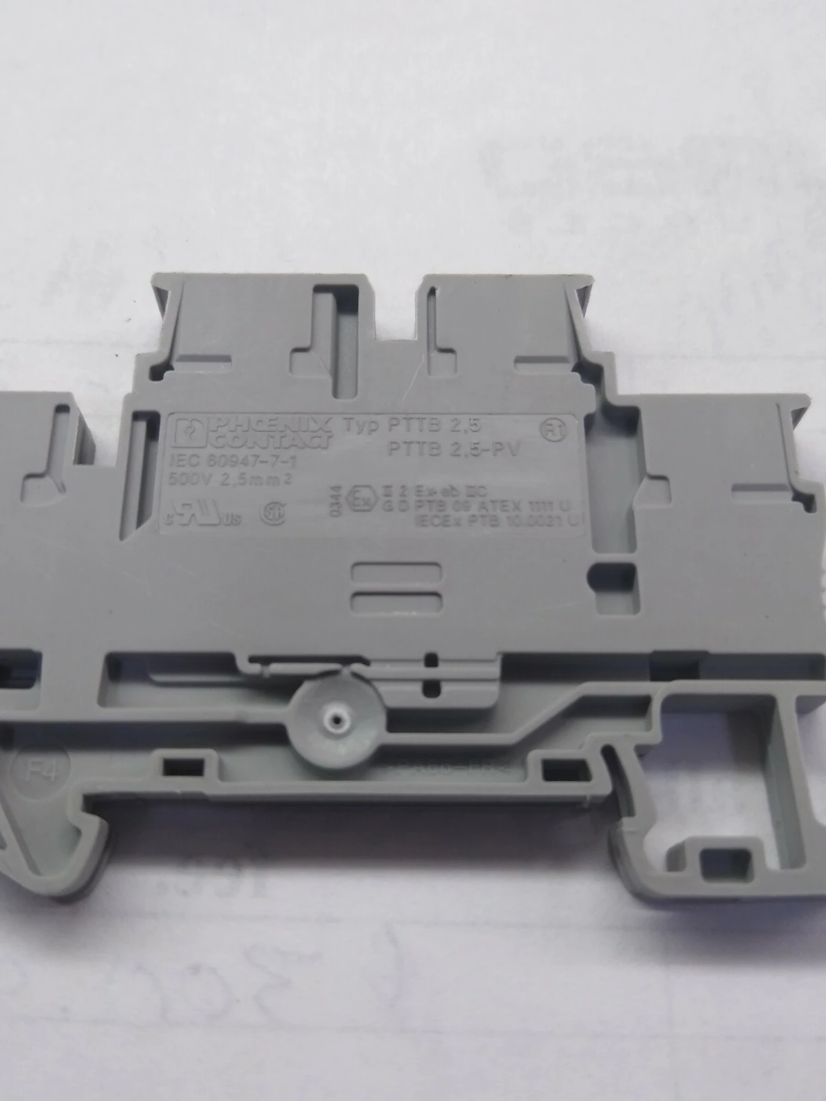 USED Phoenix Contact PTTB 2 5-PV