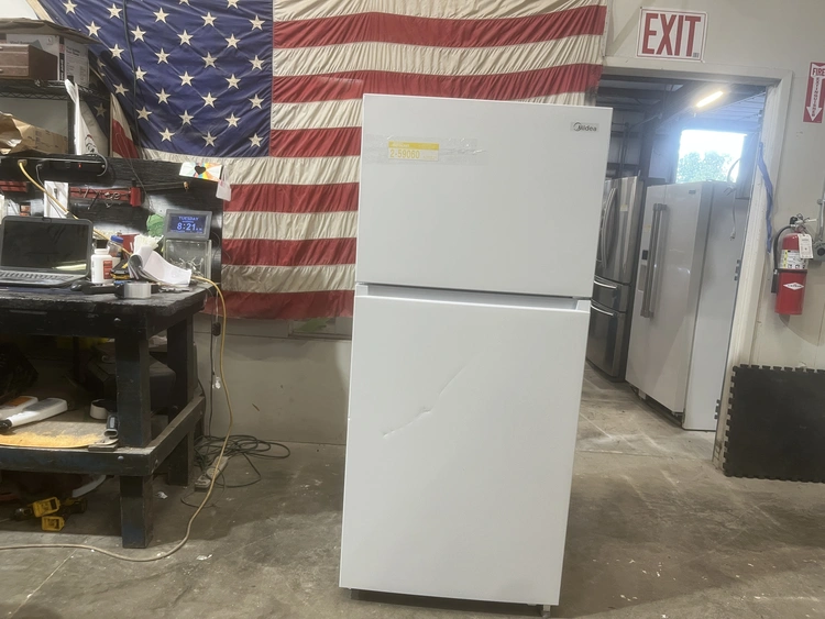 Used MIDEA FREEZER ON TOP Refrigerators Michigan US | Miedema Asset Management Group #1413773