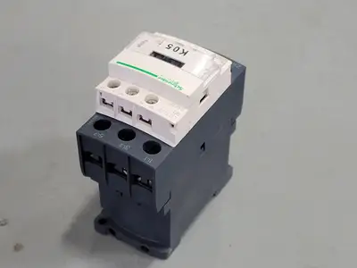 NEW SCHNEIDER ELECTRIC LC1D25BD