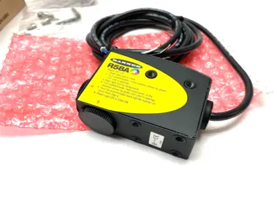 USED BANNER REGISTRATION MARK SENSOR GREEN PERPENDICULAR BEAM