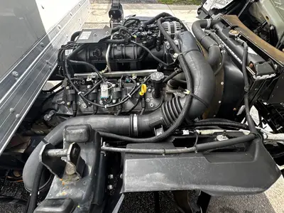 Used 2020 ISUZU NPR EFI Box trucks Florida US | Truck and Van Outlet #1509218