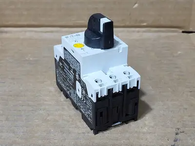New | in-Stock EATON XTPR010BC1 Switchgears British Columbia CA | Lenmark #1438403