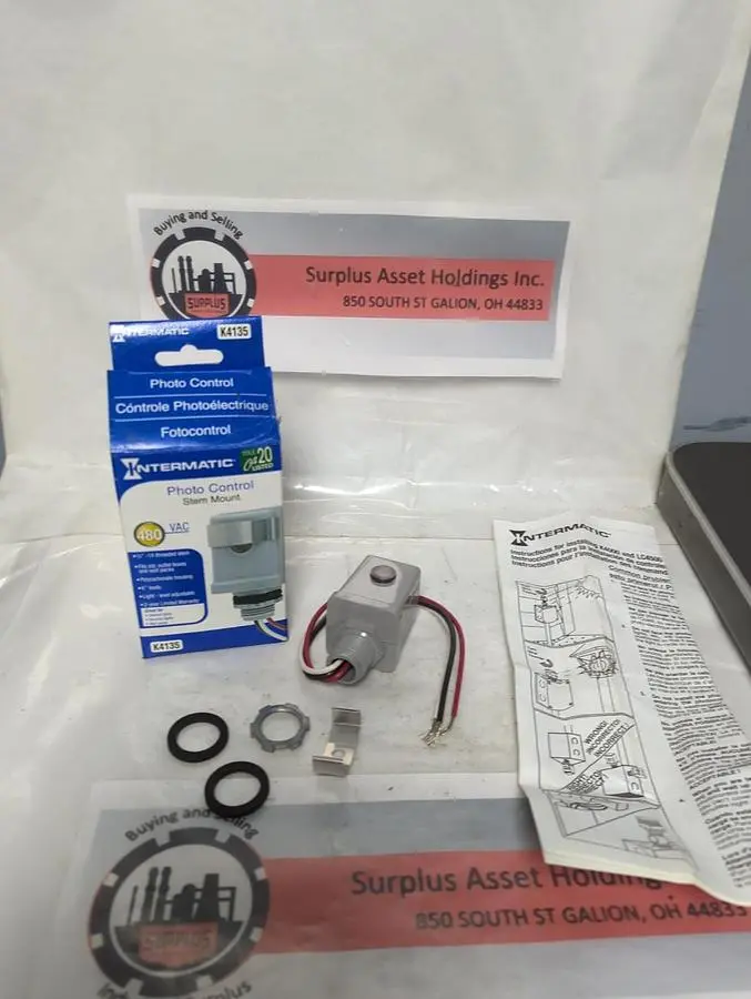Used INTERMATIC K4135 Photoelectric Sensors Ohio US | Surplus Asset Holdings #1365538