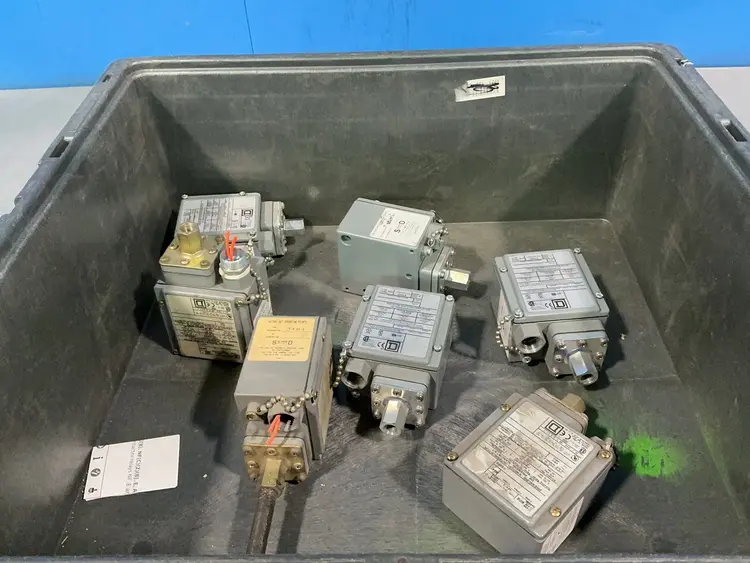 Used SQUARE D GAW5 Pressure Switches Ohio US | HGR 24 #1478079