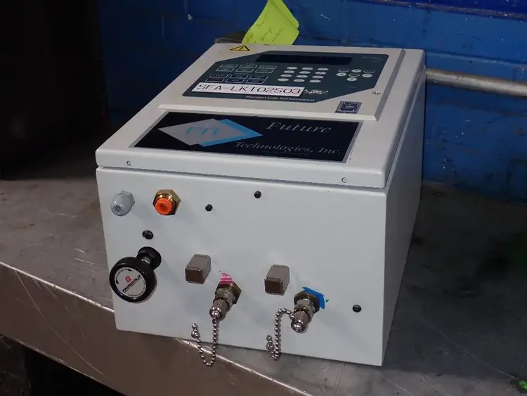 Used CINCINNATI TEST SYSTEMS I24CUSTOMJ38602 Leak Testers Ohio US | HGR 24 #756225