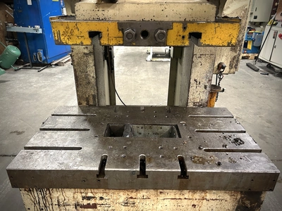 USED 2000 STAMTEC STAMTEC G1-80 PRESS