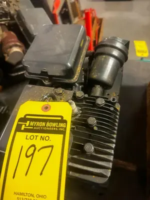 Used _UNKNOWN_ _UNKNOWN_ Gasoline Engines Ohio US | Myron Bowling Auctioneers Inc #1507918