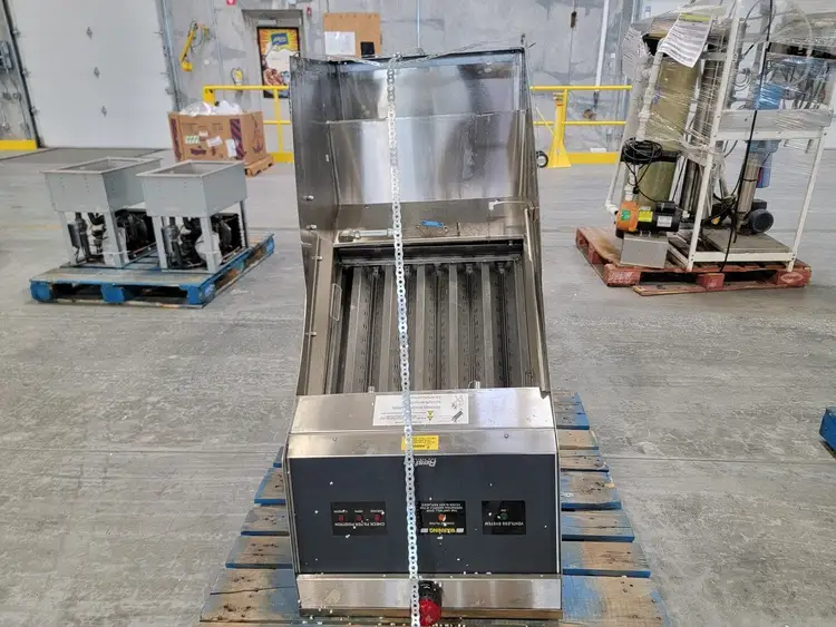 New | in-Stock 2020 RESFAB CR-60V Restaurant Equipment (Miscellaneous) British Columbia CA | Lenmark #270367