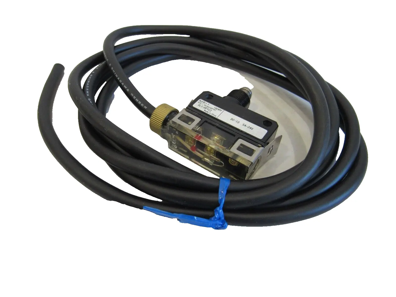 NEW AZBIL CORP. SL1-HFYC2-A02 LIMIT SWITCH W/CABLE SL1-HFYC2 SL1HFYC2A02