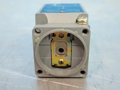 Used CUTLERHAMMER E50SAL Switch Parts Ohio US | HGR 24 #798773