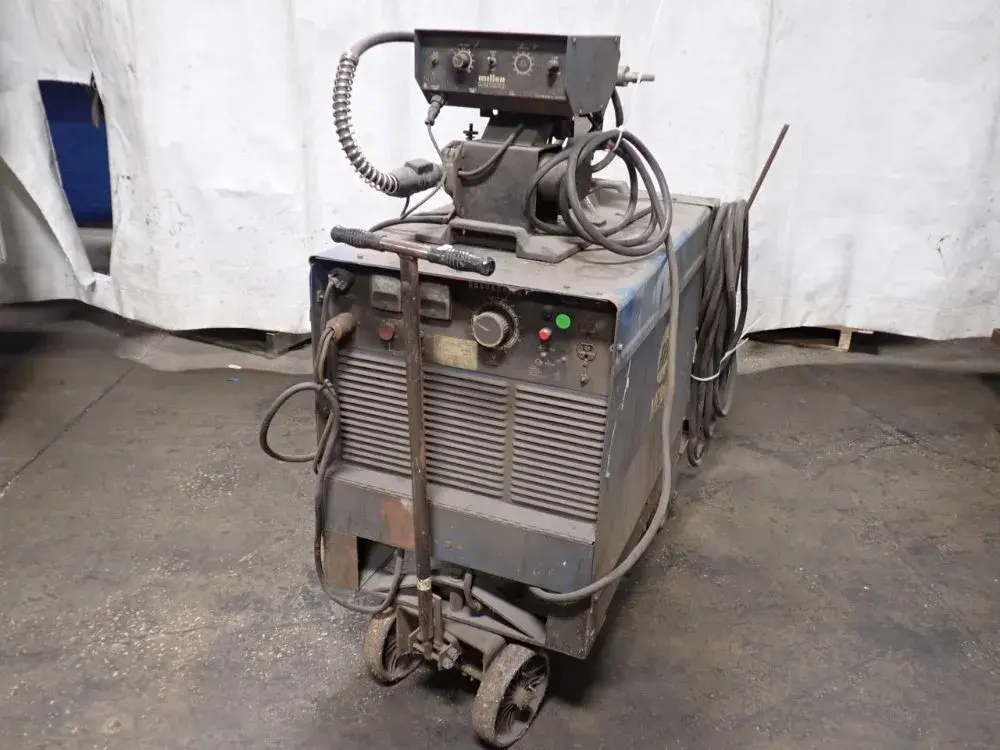 USED MILLER DELTAWELD 450