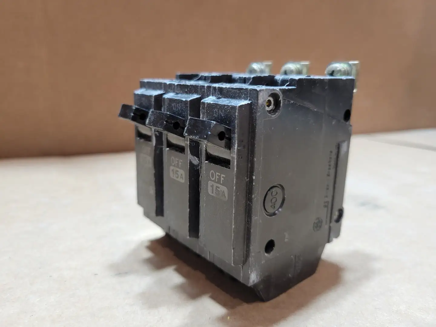 15 Amp, 3 Pole, 240 Volt Circuit Breaker THHQB32015