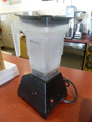 Blender, Toaster, Graters