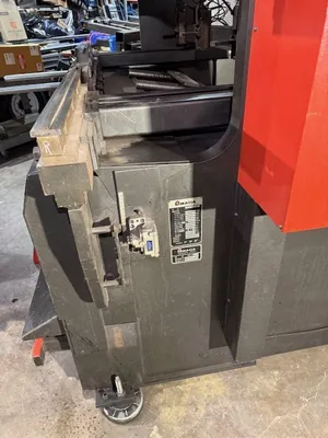 USED 1991 AMADA RG 100S