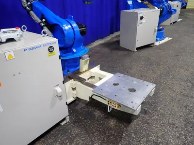 Used YAKSAWA MOTOMAN MH80 Robots Ohio US | HGR 24 #1096737