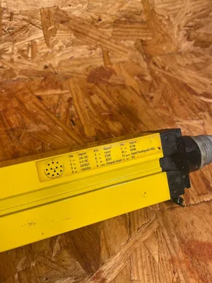 Used Sick Sick C40E-0404CA010 1018660 Light Curtains & Grids South Carolina US | Palmetto Automation #1165494