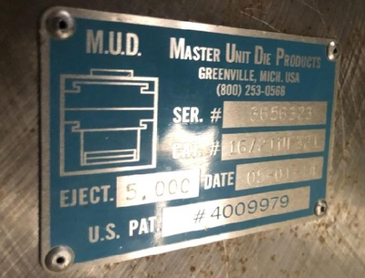 USED 2014 MASTER UNIT DIE PRODUCTS 9 CHIP SAMPLE MOLD DESIGN