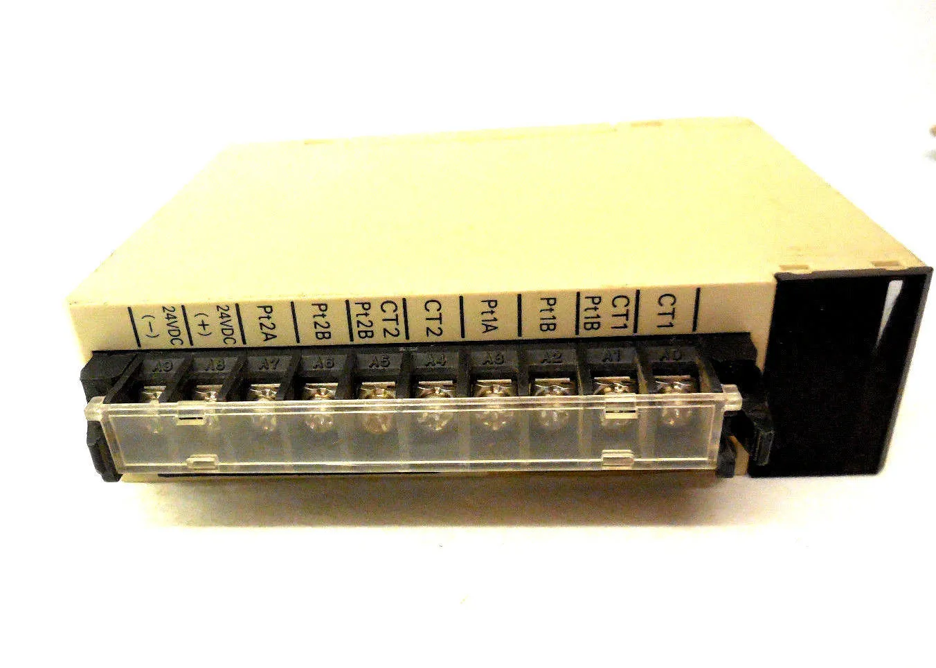 OMRON C200H-TC101 TEMPERATURE CONTROL C200HTC101