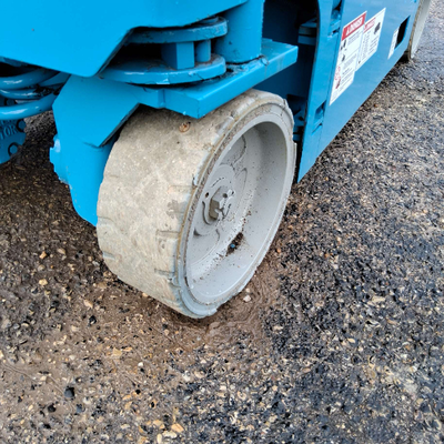 USED 2017 Genie GS-1930