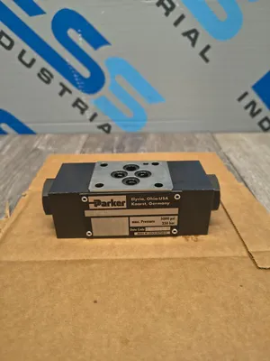 Used PARKER CP0M2BBV56 Valves/Fittings South Carolina US | ESS Industrial Equipment Sales #1269805