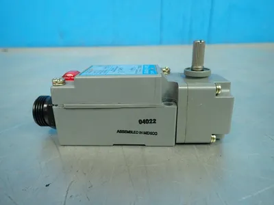 Used CUTLERHAMMER E50SAL Switch Parts Ohio US | HGR 24 #798774
