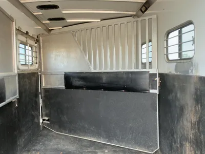 USED 2004 SUNDOWNER SUNLITE 727 TANDEM AXLE