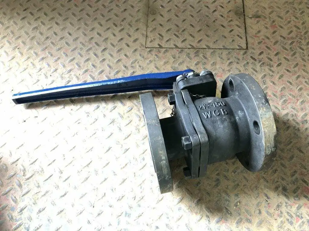 FlowTek F15 2-1/2″ WCB Manual Ball Valve 285PSIG CL150 w/ 316SS Ball/Stem