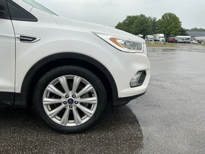 USED 2019 FORD ESCAPE